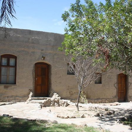 Fort Sesfontein Lodge & Safaris Esterno foto